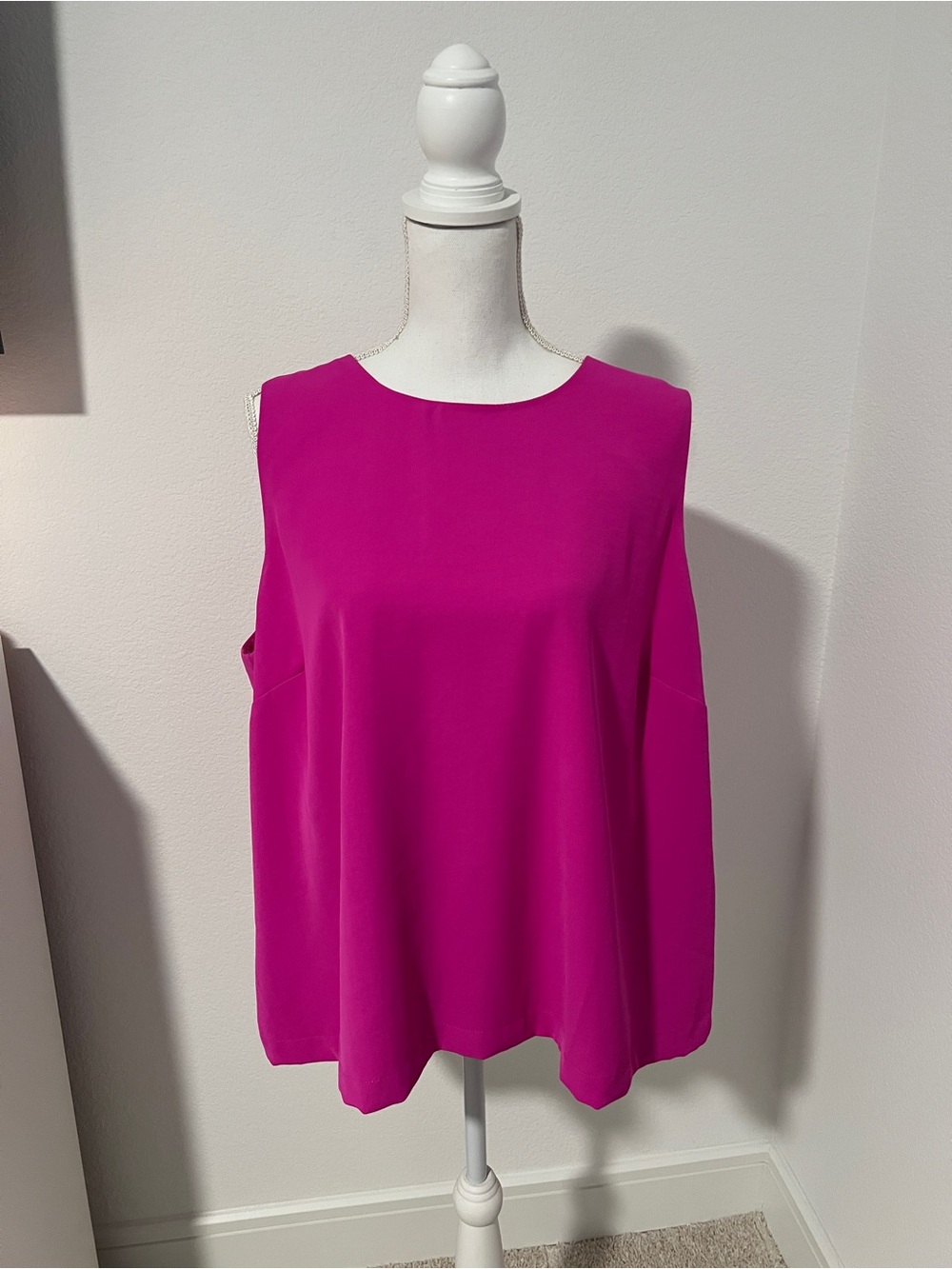 EUC Skies Are Blue Sleeveless Fuchsia Women’s Top - Pink - 1X